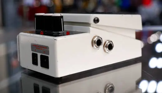 BOSS - NS-2 Noise Suppressor Pedal 2